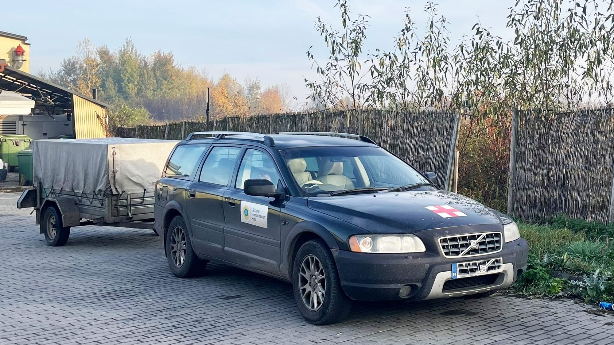 Seeking vehicles for delivering humanitarian aid to Ukraine