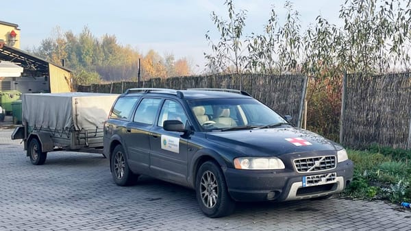 Seeking vehicles for delivering humanitarian aid to Ukraine